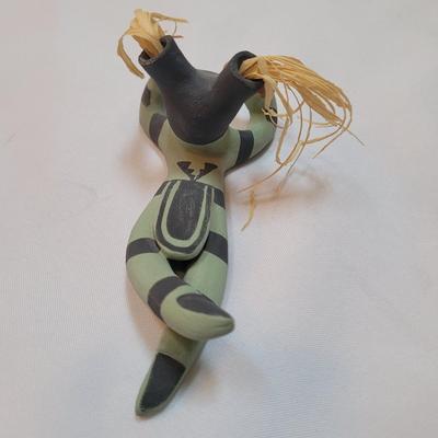Lupe Lucero Loretto Sculptures (DR-EL)