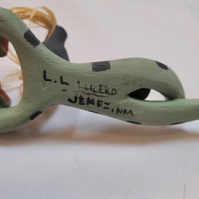 Lupe Lucero Loretto Sculptures (DR-EL)