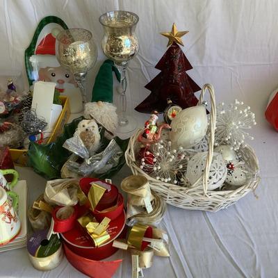 G8115 Assorted Christmas Decor Collection Lot