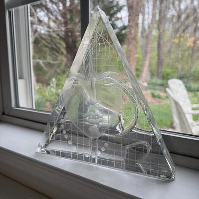 Moser Engraved Triangle Sculpture (SR-BM)