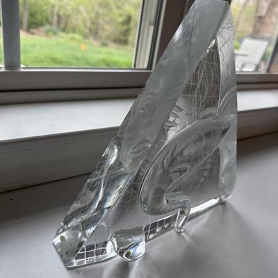 Moser Engraved Triangle Sculpture (SR-BM)