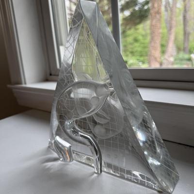 Moser Engraved Triangle Sculpture (SR-BM)