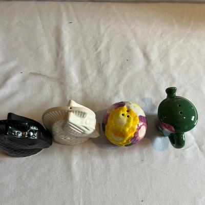 Johnathan Adler NIB Cheval Salt & Pepper Shakers & More (K-MG)