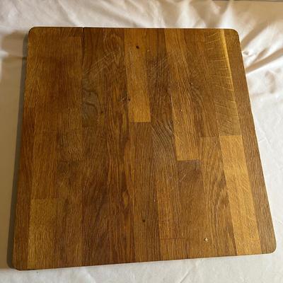 Two Wooden Cutting Boards (K-MG)