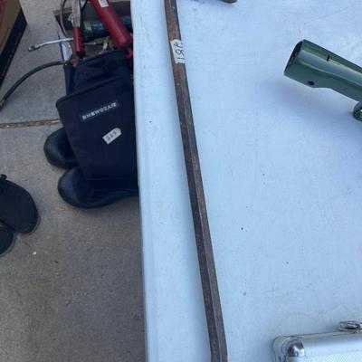23” pry bar
