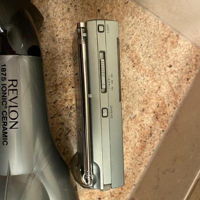 RADIO SHACK WEATHER AND TRAVEL RADIOS, LIKE NEW BLOW DRYERS, AND ALARM CLOCK
