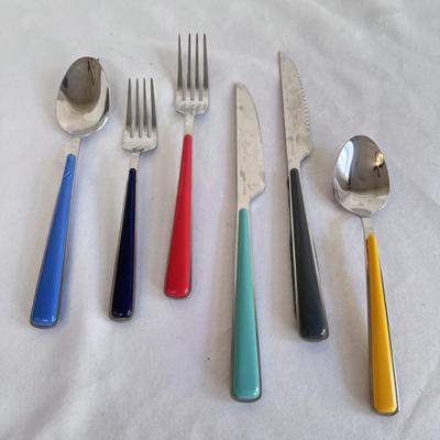 Colorful Fiesta Flatware and More (K-BM)
