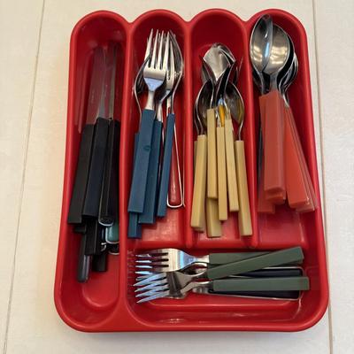 Colorful Fiesta Flatware and More (K-BM)