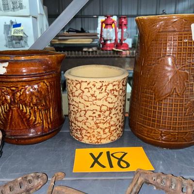X18-pottery trio