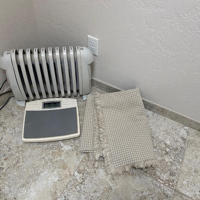 DELONGHI SAFE HEATER, INDIGLO DIGITAL SCALE AND COZY THROW BLANKET