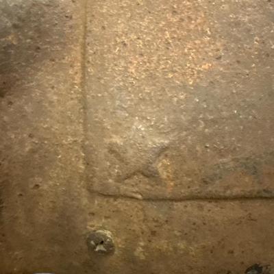 X143-antique cast-iron horse