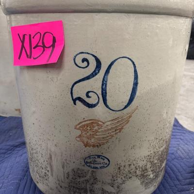 X139-large red wing crock-20