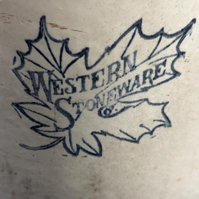 X137-Western Stoneware Crock-20