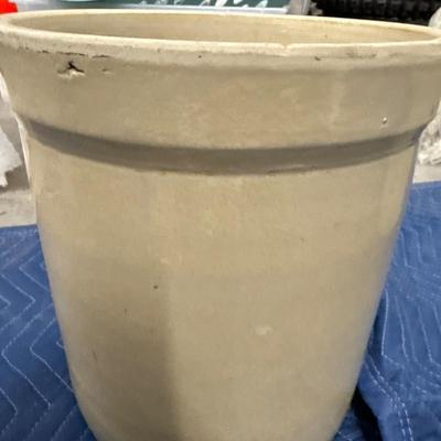 X132-Small Crock-3