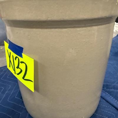 X132-Small Crock-3