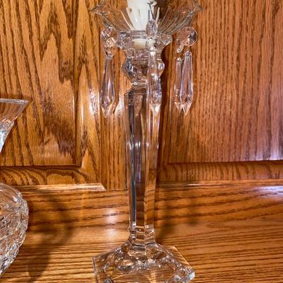 BEAUTIFUL LEAD CRYSTAL CANDLESTICK HOLDERS AND A CRYSTAL VASE
