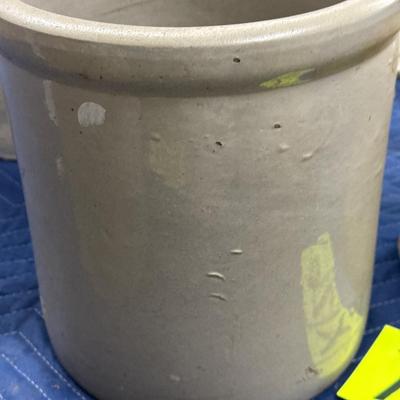 X126-Red Wing crock and small jug unmarked