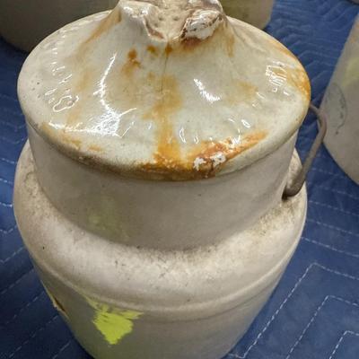 X123-Jug and mini crock