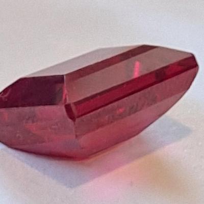 Natural Burma Red Ruby 10 cts Certified