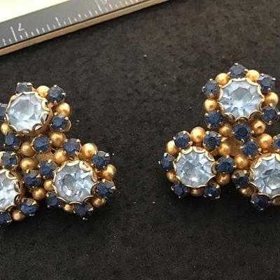 Kramer Vintage Clip on Earrings