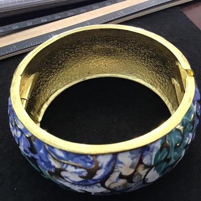 Beautiful Raised Gold Textured Blues Hinged Wide Floral pattern