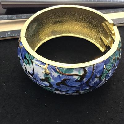 Beautiful Raised Gold Textured Blues Hinged Wide Floral pattern
