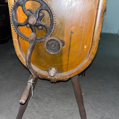 X117-Union Churn-antique butter churn