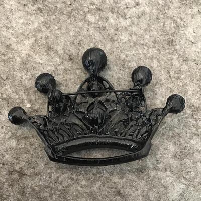 Cute jet, black, rhinestone, crown, brooch