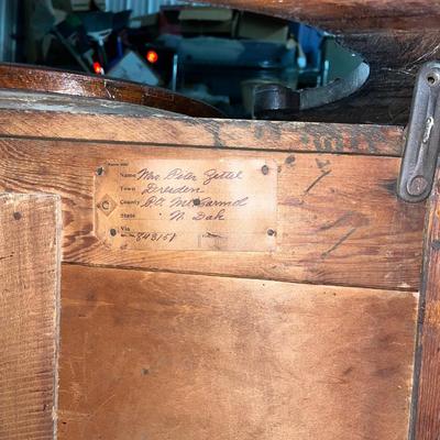 X114-antique dresser with mirror