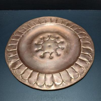 Two vintage copper plates 12" (1 of 3)