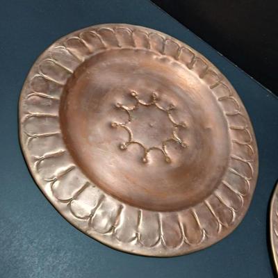 Two vintage copper plates 12" (3 of 3)
