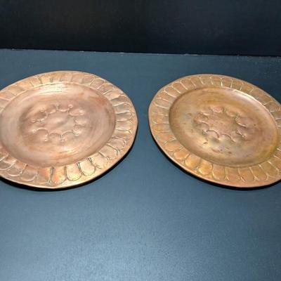 Two vintage copper plates 12" (3 of 3)