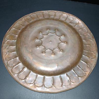 Two vintage copper plates 12" (3 of 3)