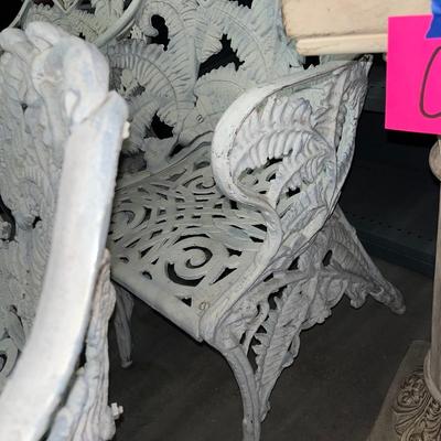 X96-cast-iron patio set