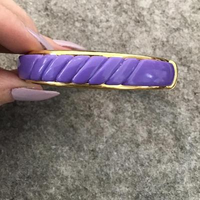 Cute purple & gold tone hinged bracelet
