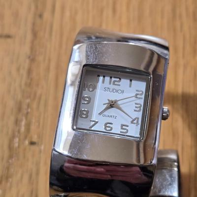 Watch Lot