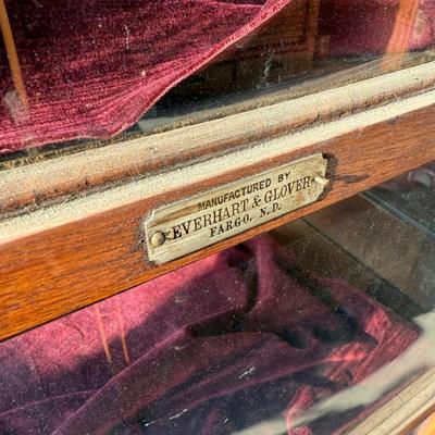 X300-EVERHART AND GLOVER CABINET