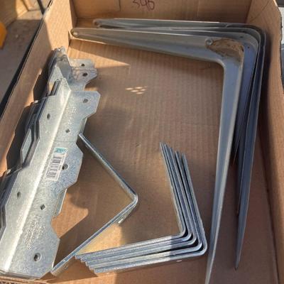 18 plus pc brackets
