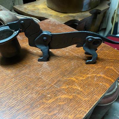 OLD FIGURAL DACHSHUND DOG CIGAR CUTTER MATCH HOLDER