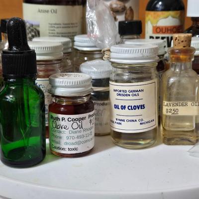 Porcelain Painting Chemicals