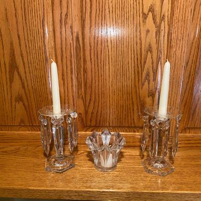 LEAD CRYSTAL CANDLESTICKS WITH DANGLING CRYSTALS AND A VOTIVE HOLDER