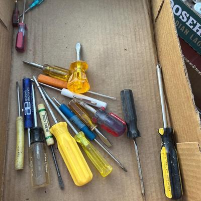 2 boxes assorted screw drivers