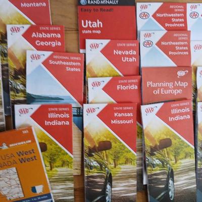 Large assortment of road maps - John Fielder Best of Colorado 165 top scenic places -