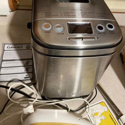 Cuisinart bread maker and electric knife