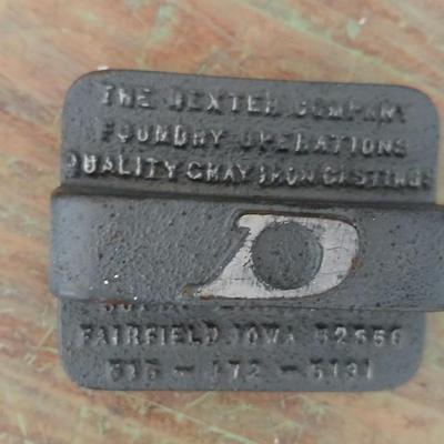 Cast Iron The Dexter company Foundry operations - Fairfield Iowa - Paperweight - Nameplate advertisement