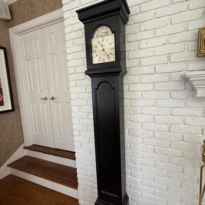 Howard Miller clock that could go anywhere