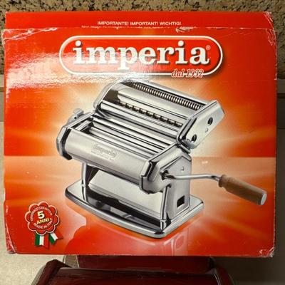 Imperia pasta maker