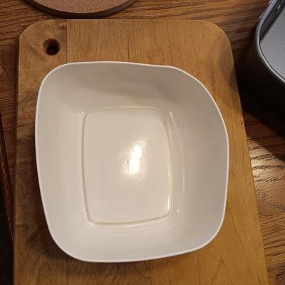 THE REMAINING KITCHEN ITEMS