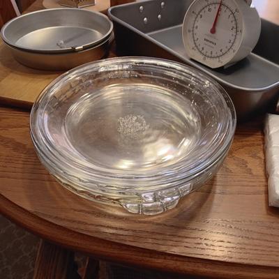 THE REMAINING KITCHEN ITEMS