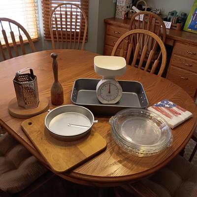 THE REMAINING KITCHEN ITEMS